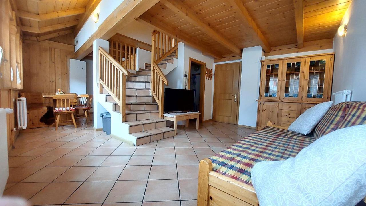 Appartamento Fiocco Di Neve Campitello di Fassa Ngoại thất bức ảnh